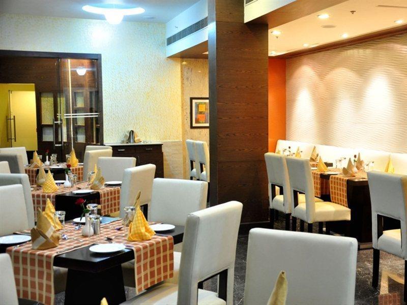 City Park Airport Gurgaon Dış mekan fotoğraf