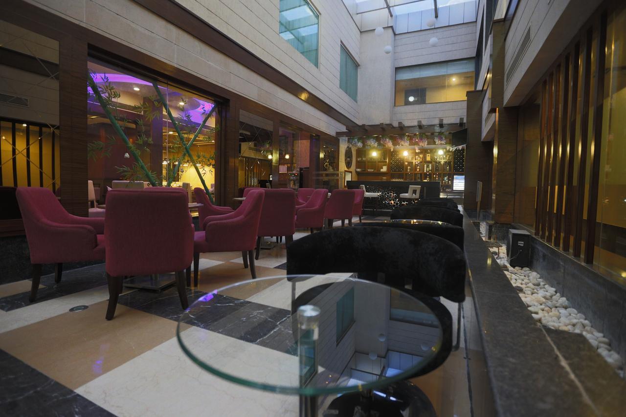 City Park Airport Gurgaon Dış mekan fotoğraf