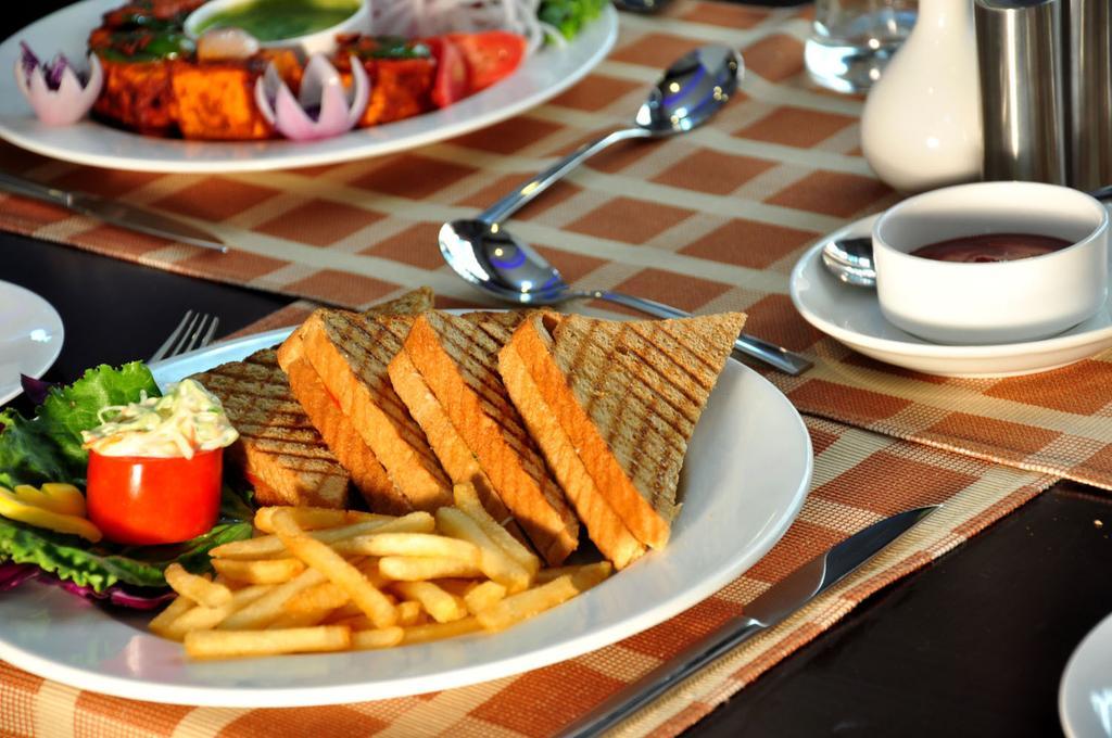 City Park Airport Gurgaon Dış mekan fotoğraf